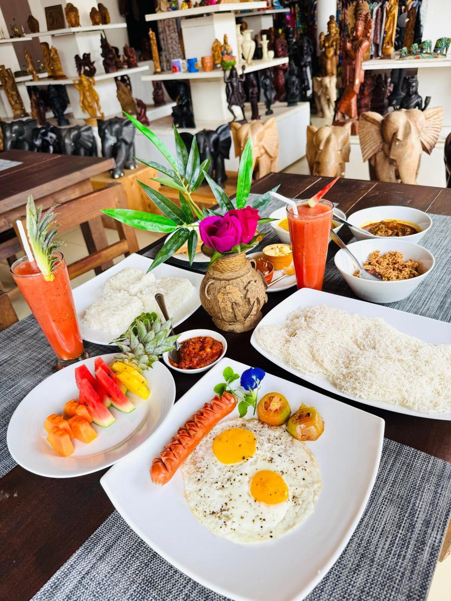 Elepath Lodge- Pinnawala بينافالا المظهر الخارجي الصورة